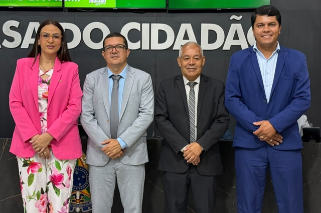 POR UNANIMIDADE, PAMELA SEIXAS É ESCOLHIDA PARA PRESIDIR A CÂMARA DE MUCURI NO BIÊNIO 2027/2028